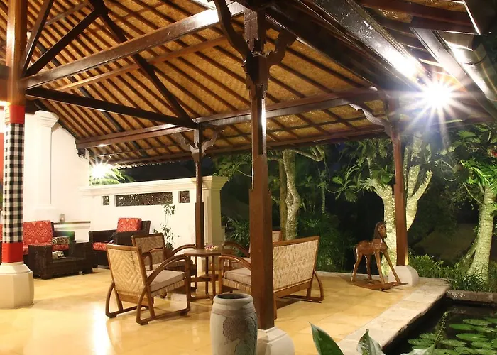 Villa Toya Retreat *